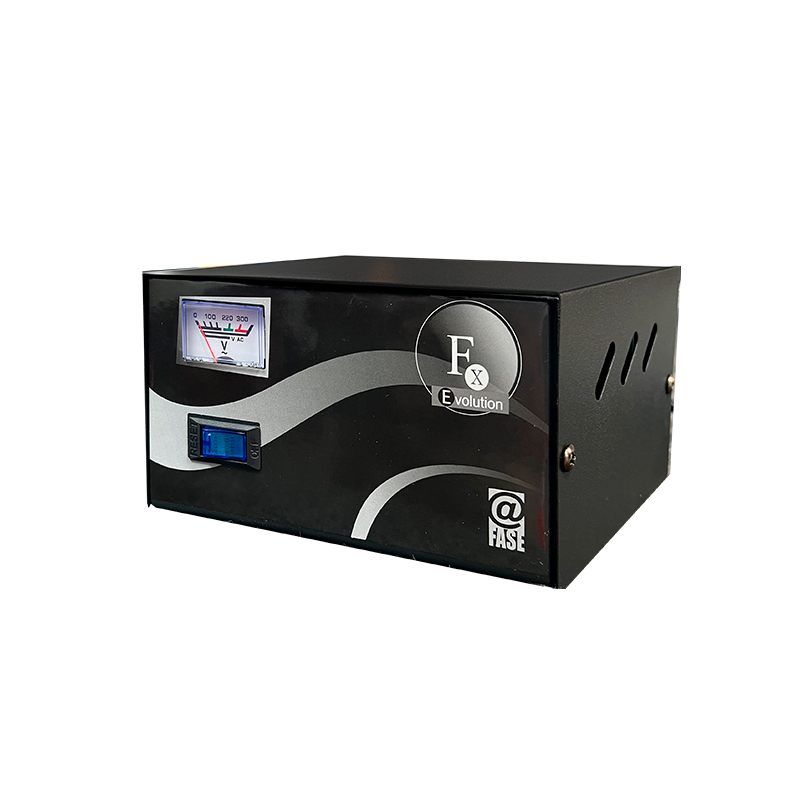 Estabilizador Elise – Fase FXE-10, Sólido, 1.0kVA, 4 tomas a 220VAC, 1 toma By-pass.